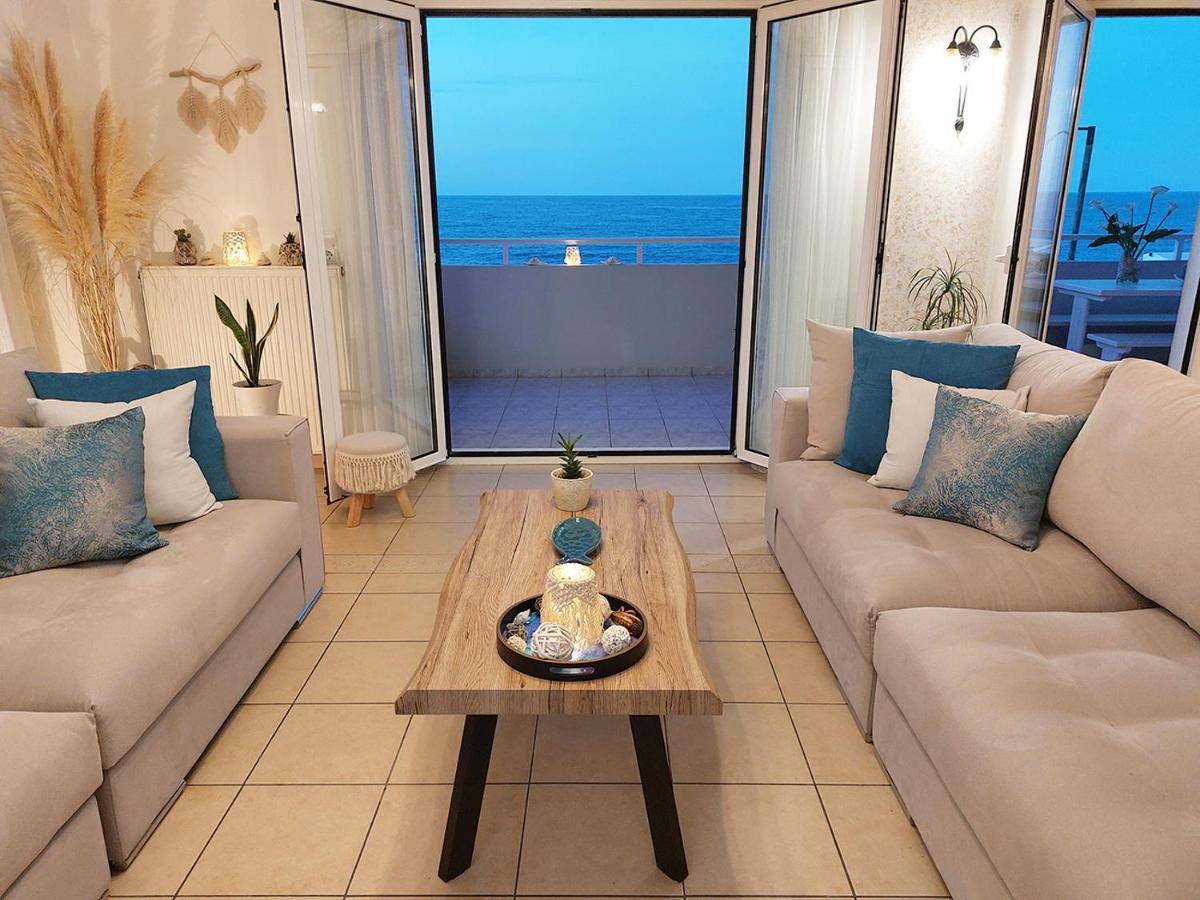 Amazing Beachfront Apartment In Hersonissos Exteriér fotografie